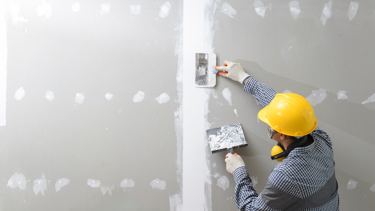 Installation of two layers of drywall for room sound insulation